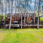 度假居 Lubiana180 Scandi Wsrod Drzew Jacuzzi Sauna Kominek I Taras Na Dachu Jezioro Kaszuby Pieski Tylko Do 10kg Za Dodatkowa Oplata Grzybowo (Pomerania)