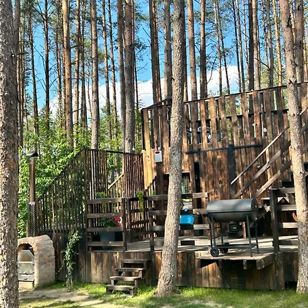 Lubiana180 Scandi Wsrod Drzew Jacuzzi Sauna Kominek I Taras Na Dachu Jezioro Kaszuby Pieski Tylko Do 10kg Za Dodatkowa Oplata Ferienhaus