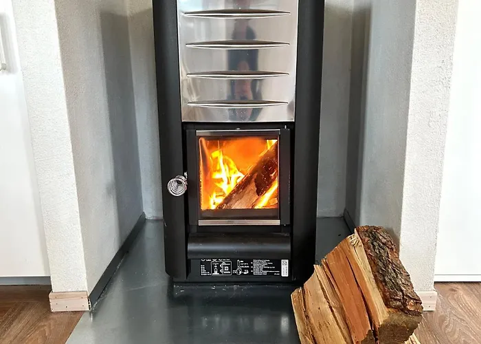 Lubiana180 Scandi Wsrod Drzew Jacuzzi Sauna Kominek I Taras Na Dachu Jezioro Kaszuby Pieski Tylko Do 10kg Za Dodatkowa Oplata