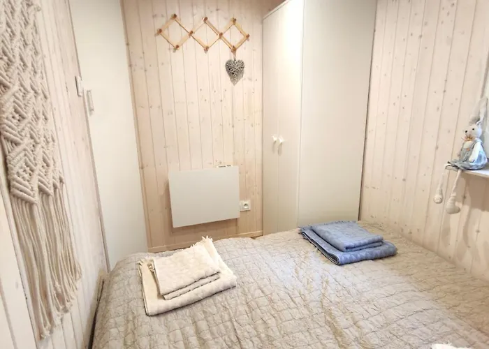 Lubiana180 Scandi Wsrod Drzew Jacuzzi Sauna Kominek I Taras Na Dachu Jezioro Kaszuby Pieski Tylko Do 10kg Za Dodatkowa Oplata Grzybowo (Pomerania)